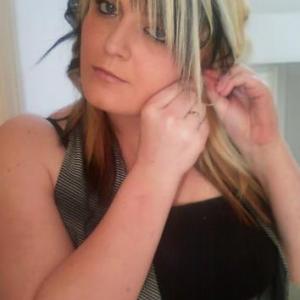 Profile picture of PoutyNaomi