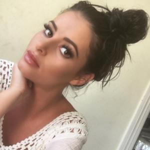 Profile picture of BrowneyeGirl