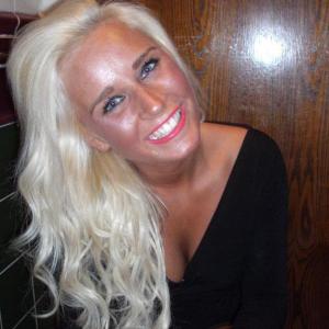 Profile picture of MeBombShellBlonde