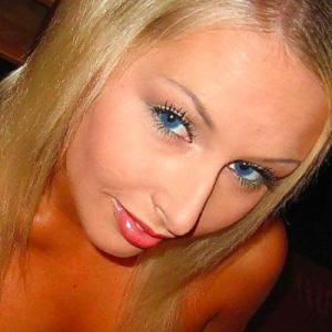 Profile picture of divorced-ready-to-fuck